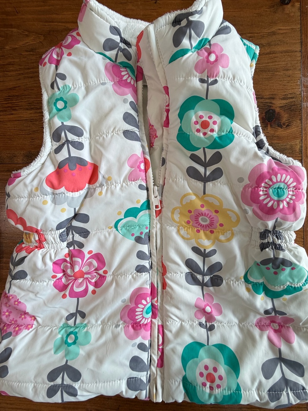 Gymboree Zip Up White Floral Quilted Vest Pink & Teal Accents Size 7/8 Girls